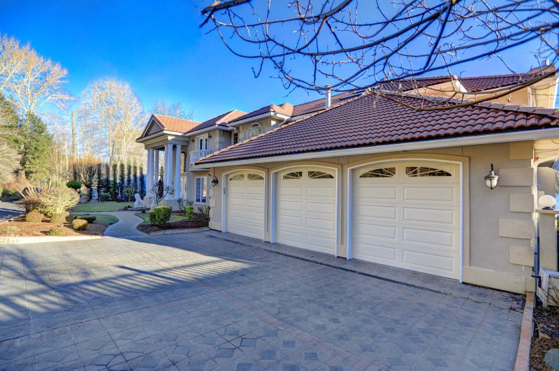 Garage Stucco Repair in Sonoma County, CA